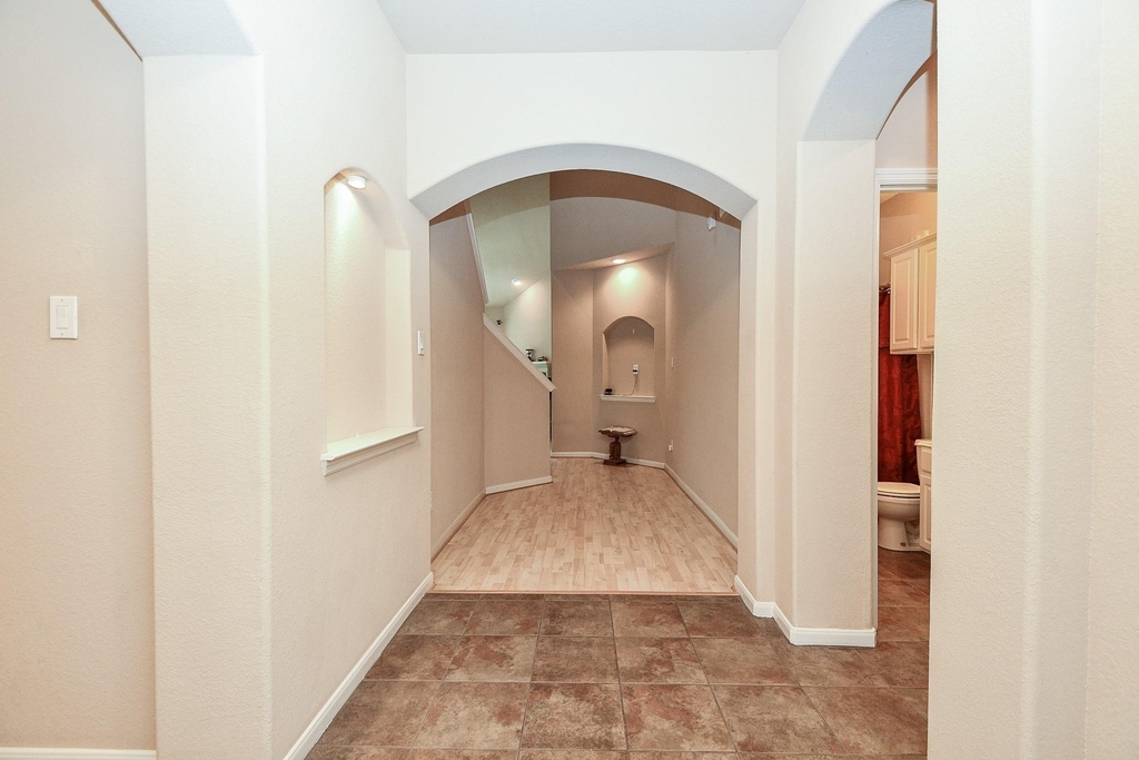 21502 Venture Park Drive - Photo 1