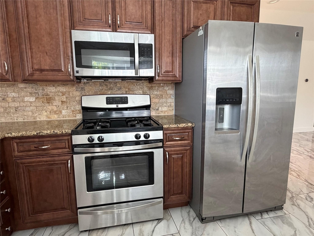 1427 Kappa Street - Photo 12