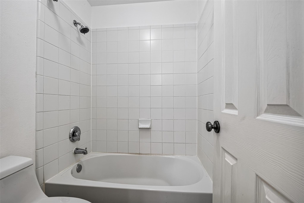 13403 Summer Villa Lane - Photo 23