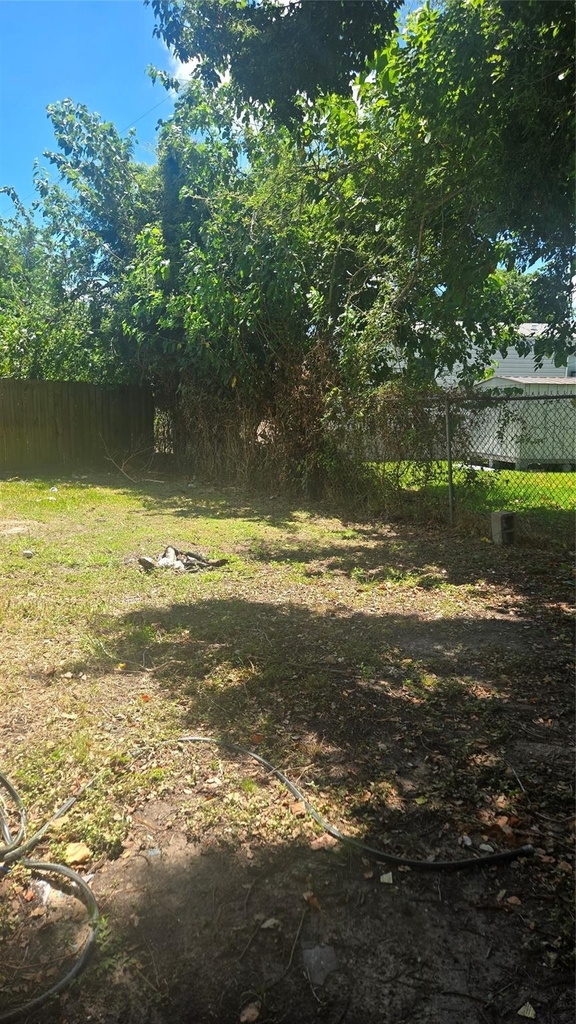 3810 Chanterway Street - Photo 12