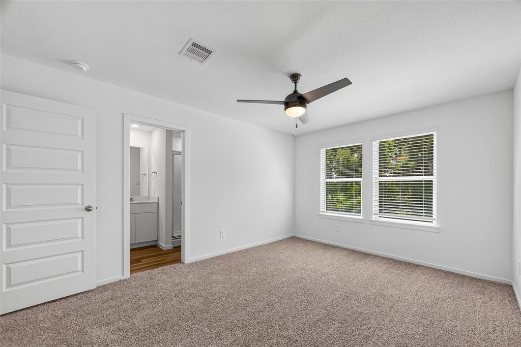 5927 Manning Oaks Street - Photo 7