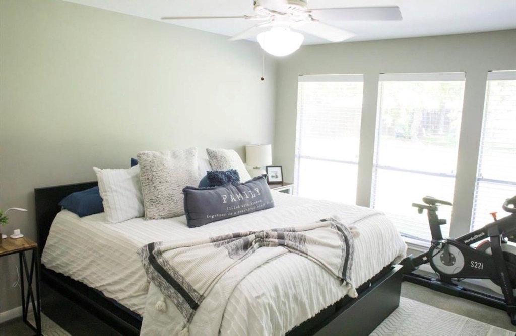 810 Shadberry Drive - Photo 10