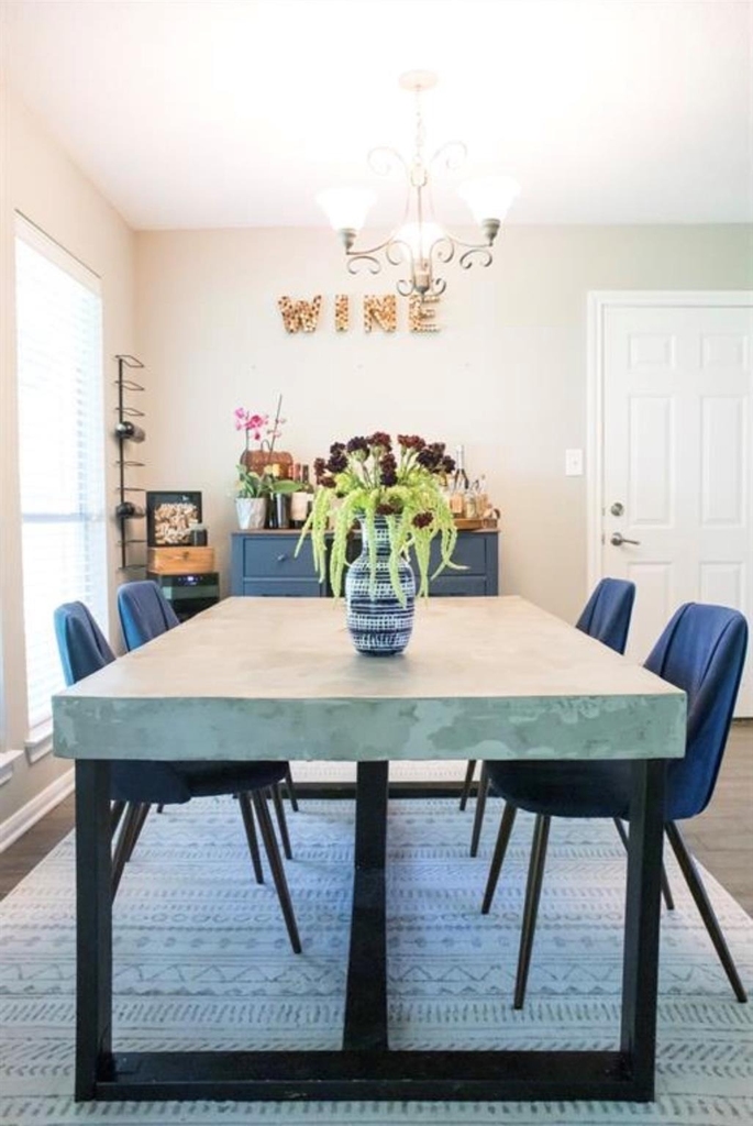 810 Shadberry Drive - Photo 2
