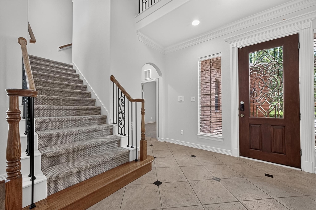 8602 Two Sisters Court - Photo 5