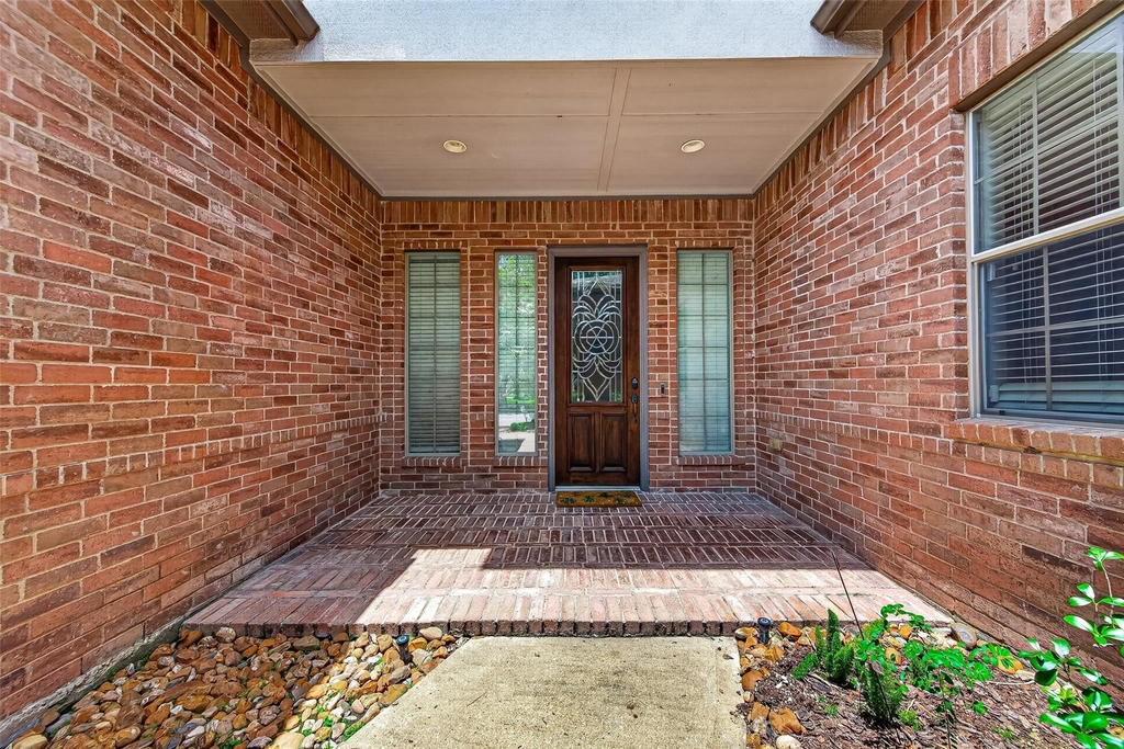 8602 Two Sisters Court - Photo 4