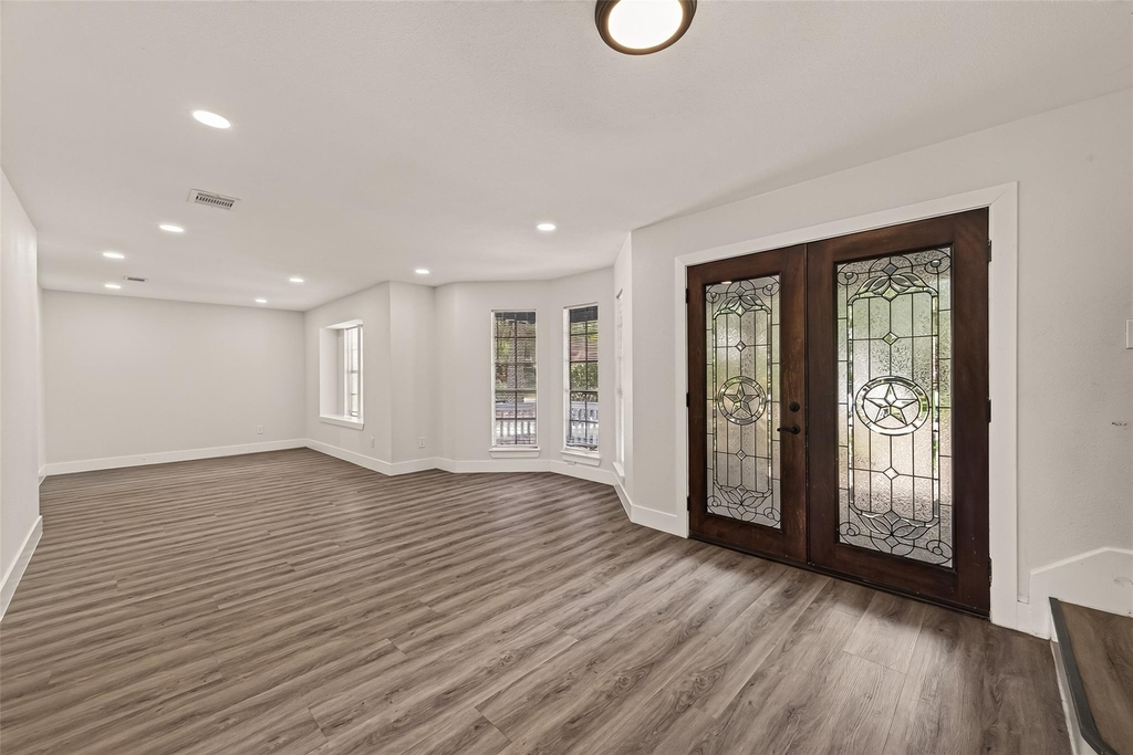 10011 Pine Pass Drive - Photo 2