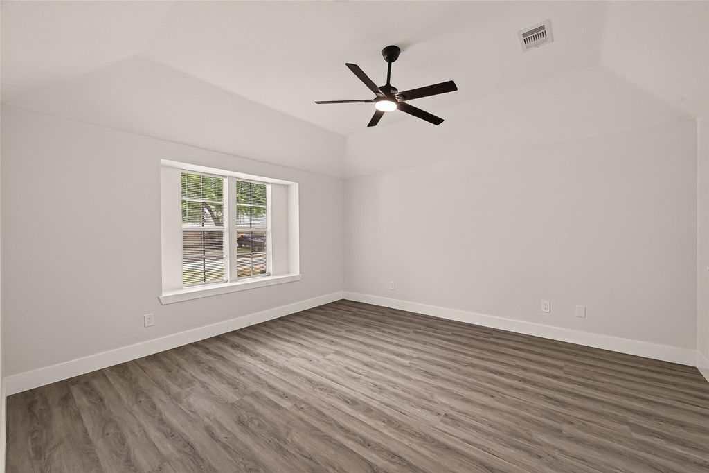 10011 Pine Pass Drive - Photo 14