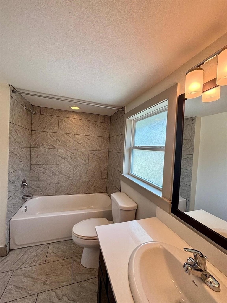 1009 Enid Street - Photo 11