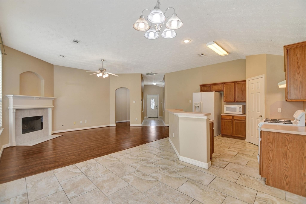 19017 Hammer Lane - Photo 18