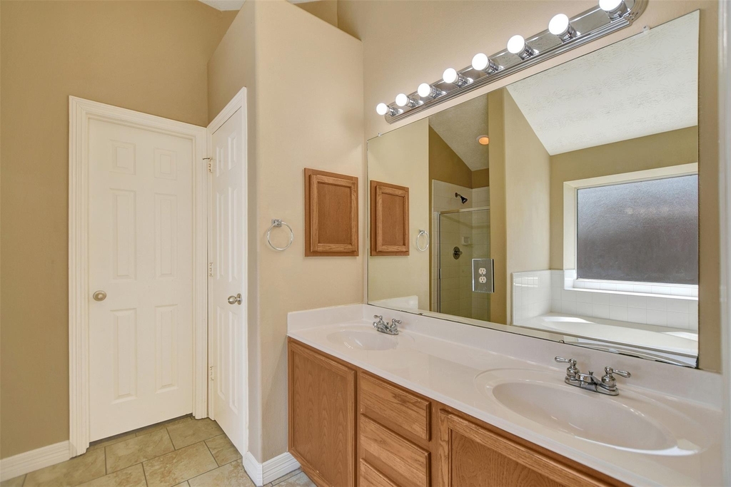 19017 Hammer Lane - Photo 24