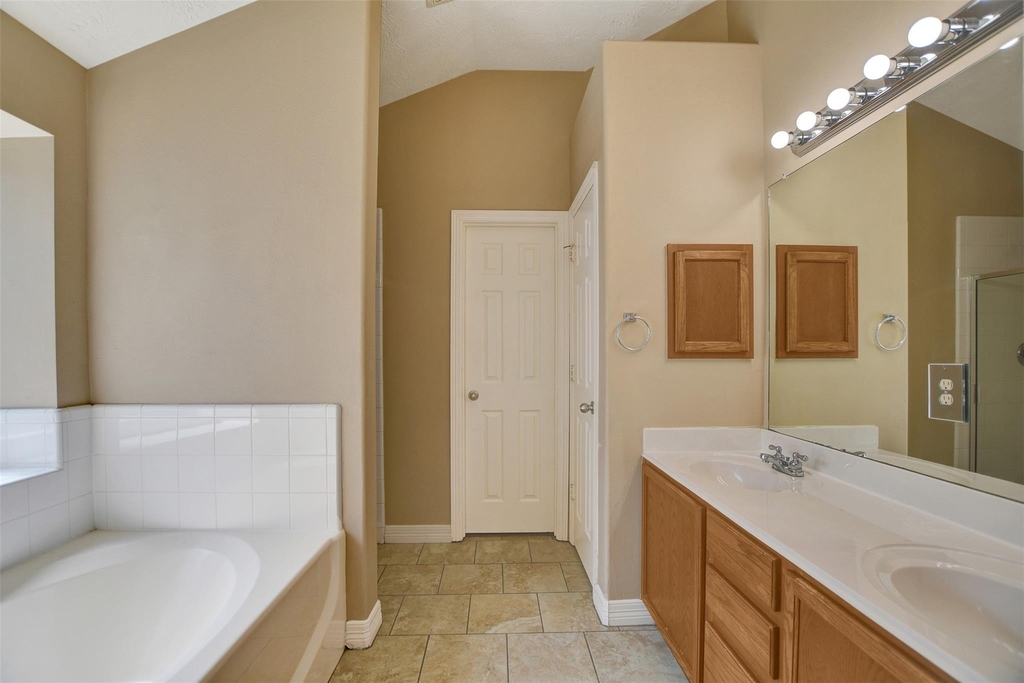 19017 Hammer Lane - Photo 23