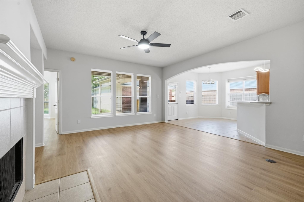 6165 Darlington Ct Court - Photo 17
