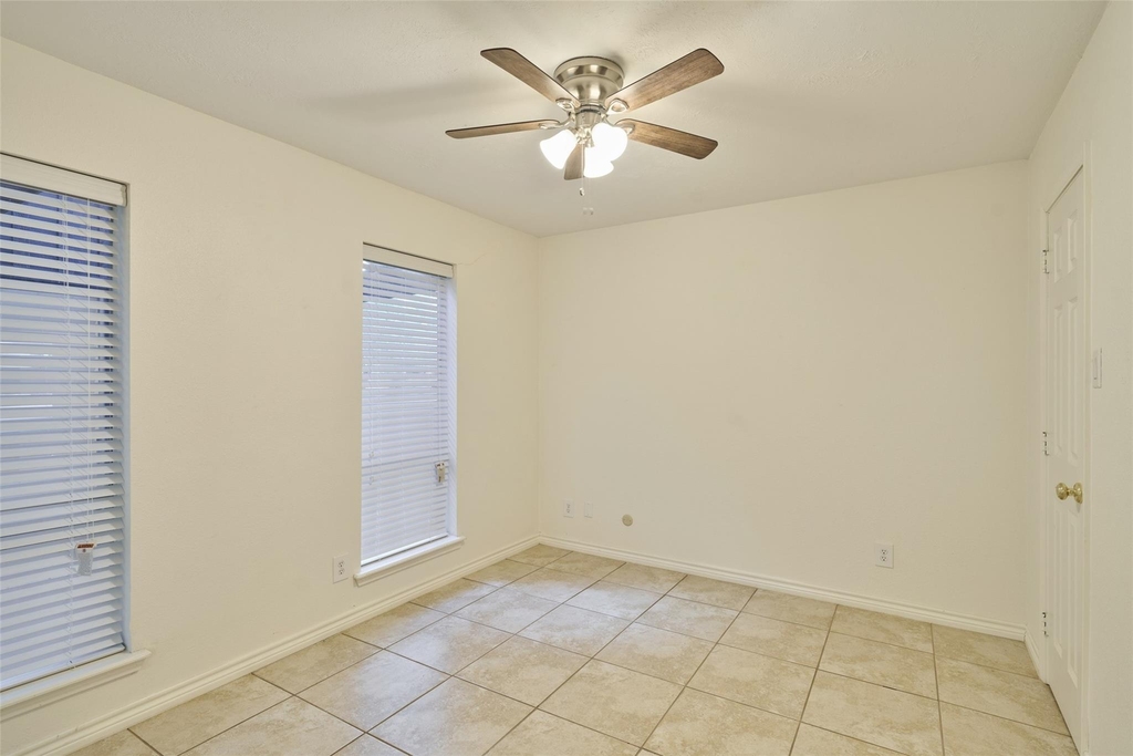 11616 Timberwild Street - Photo 32