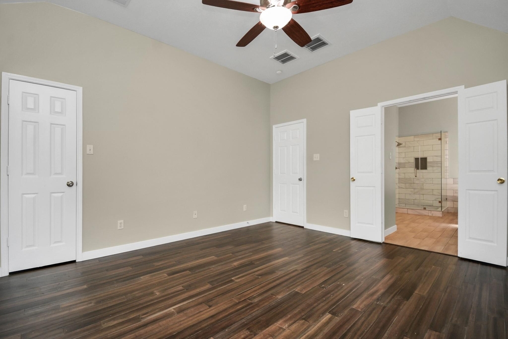 13339 Yaupon Holly Lane - Photo 8