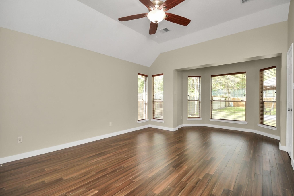 13339 Yaupon Holly Lane - Photo 4