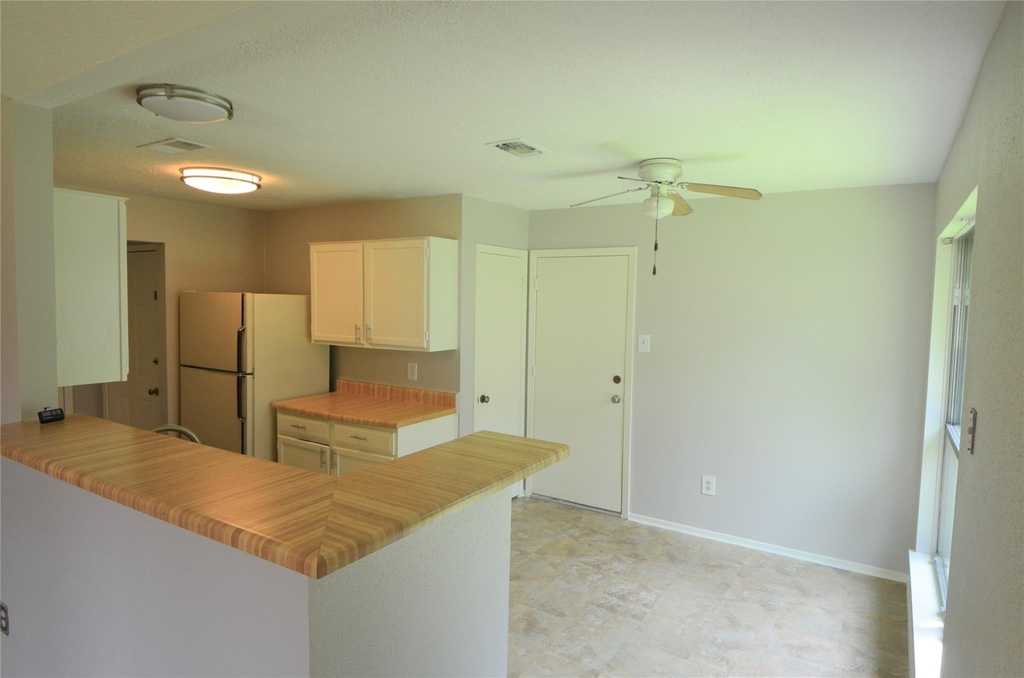 24006 Merry Oaks Drive - Photo 5
