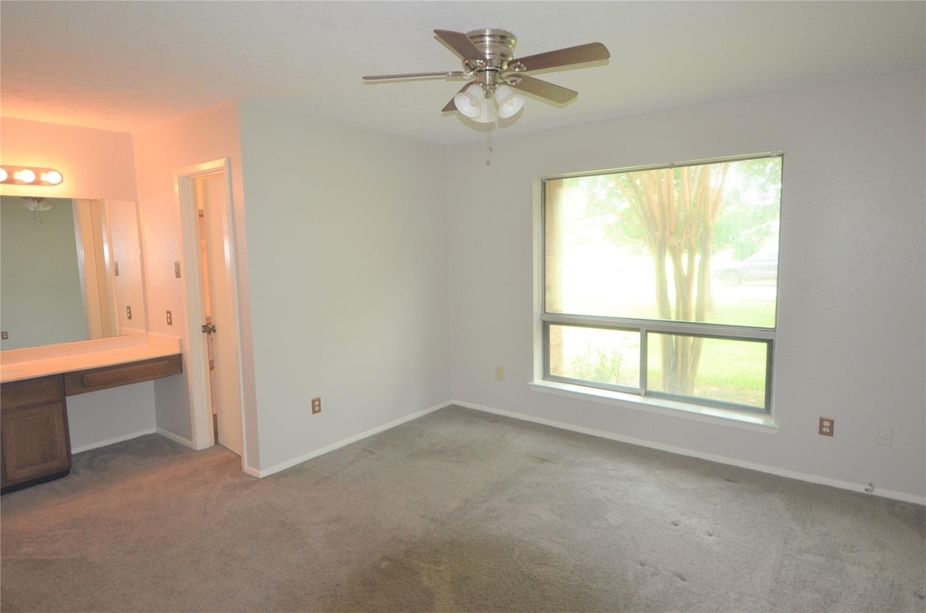 24006 Merry Oaks Drive - Photo 14