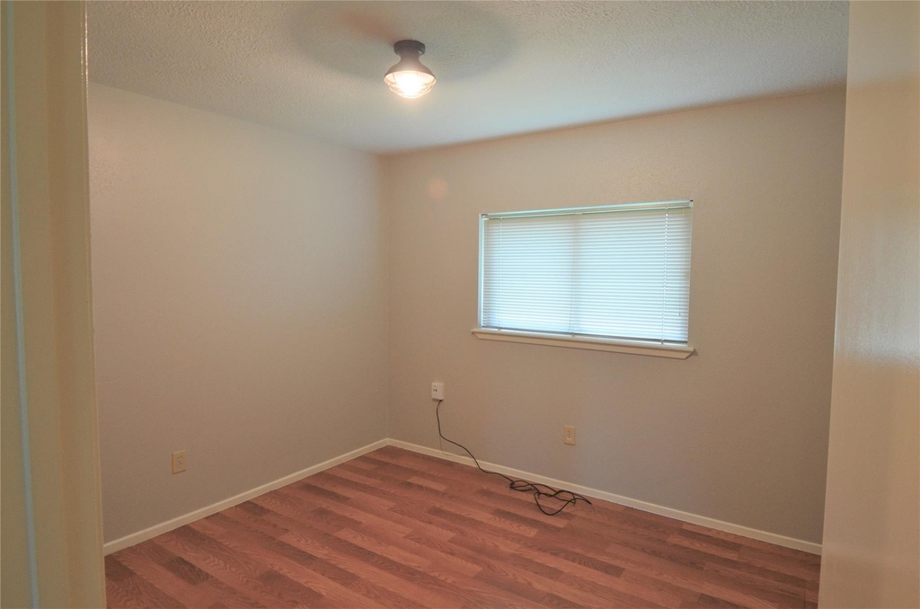 24006 Merry Oaks Drive - Photo 9