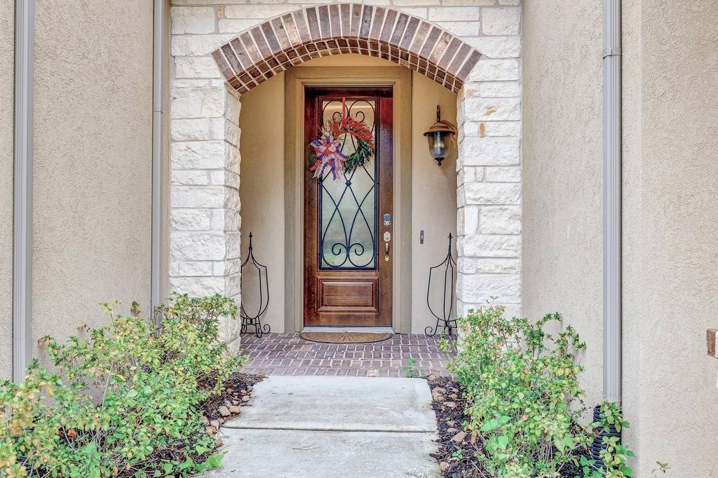 155 Skybranch Drive - Photo 2