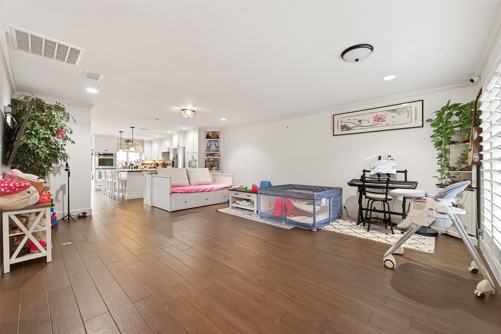 12705 Huntingwick Drive - Photo 5