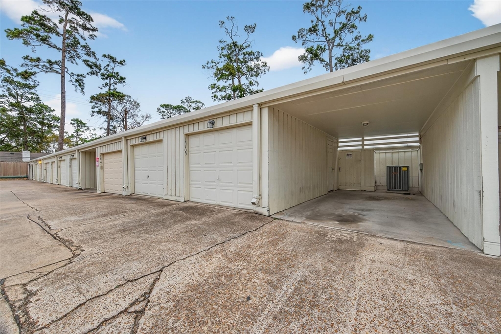 12705 Huntingwick Drive - Photo 38