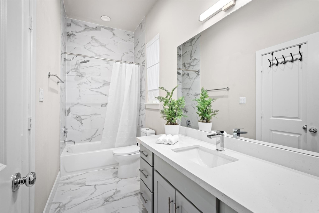 2110 Stuart Street - Photo 19