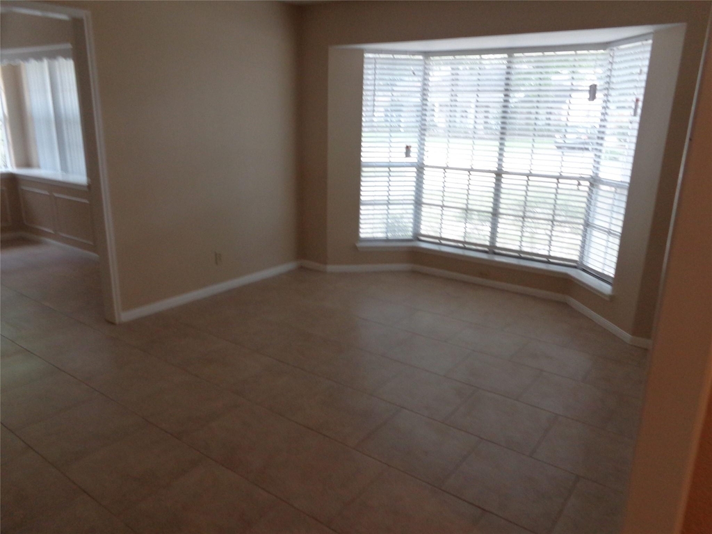 2735 Manila Lane - Photo 3