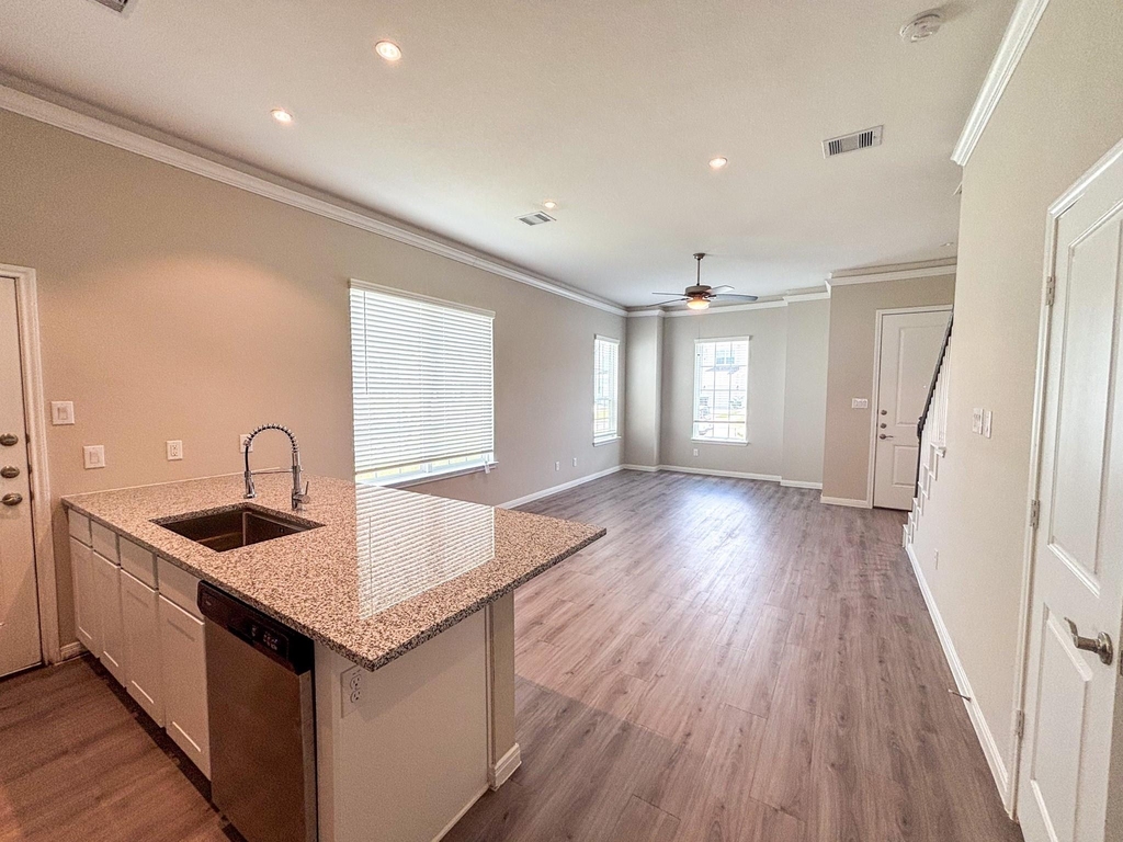 19310 Chickory Valley Drive - Photo 13