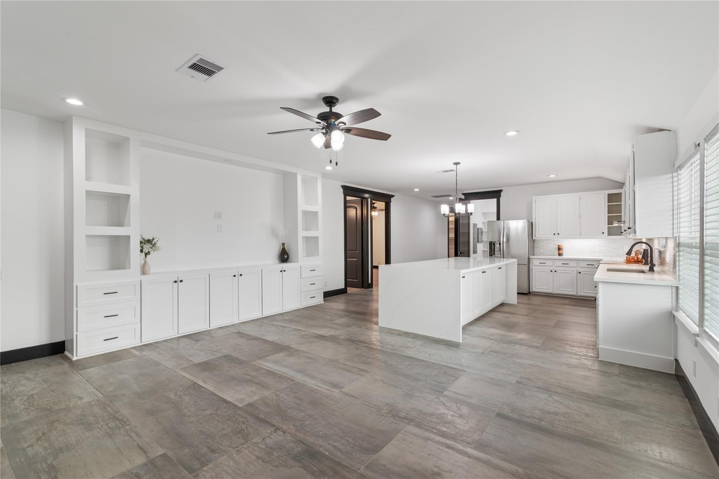 1244 Road 5705 - Photo 10