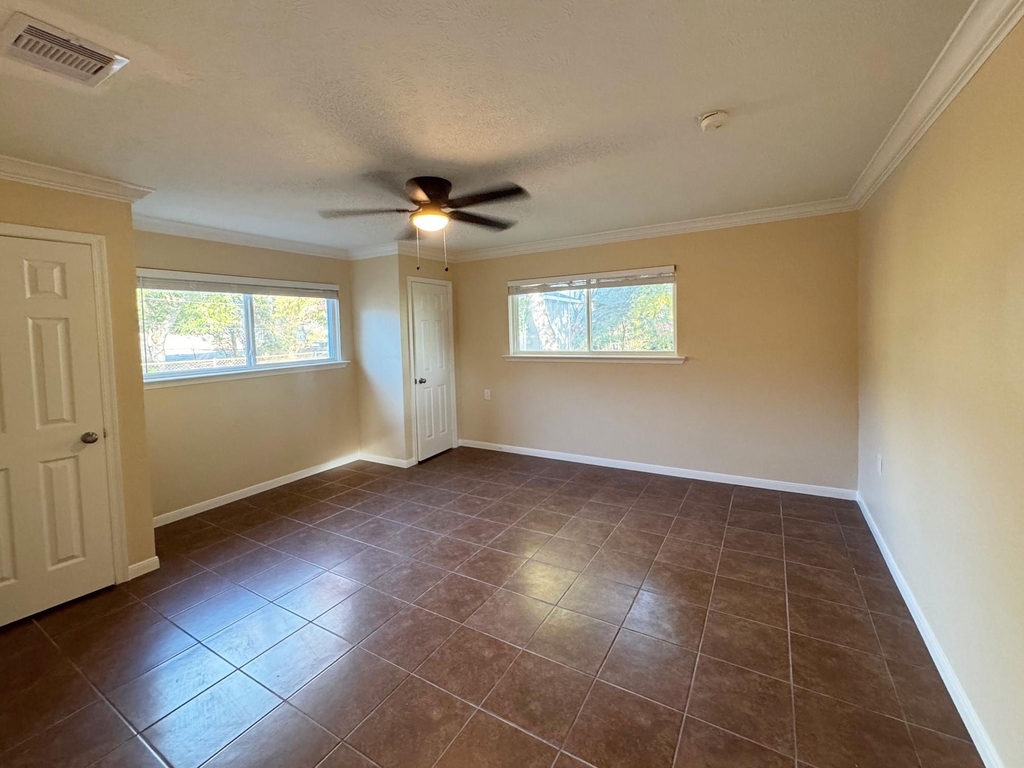 3238 Texas Avenue - Photo 5