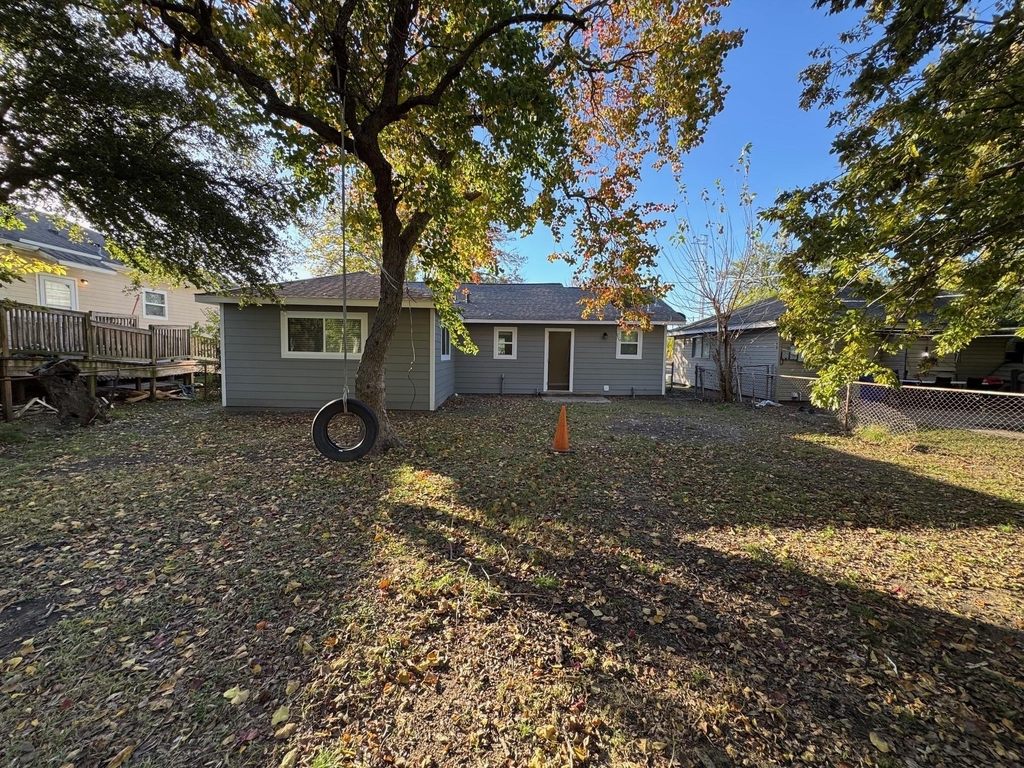3238 Texas Avenue - Photo 16