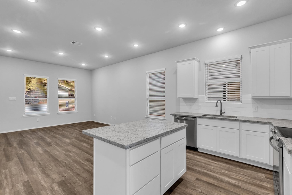 11966 Canal Street - Photo 13