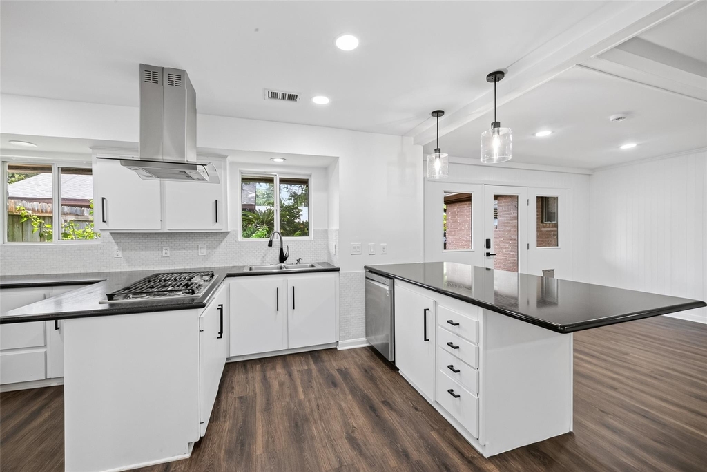 5830 Yarwell Drive - Photo 13