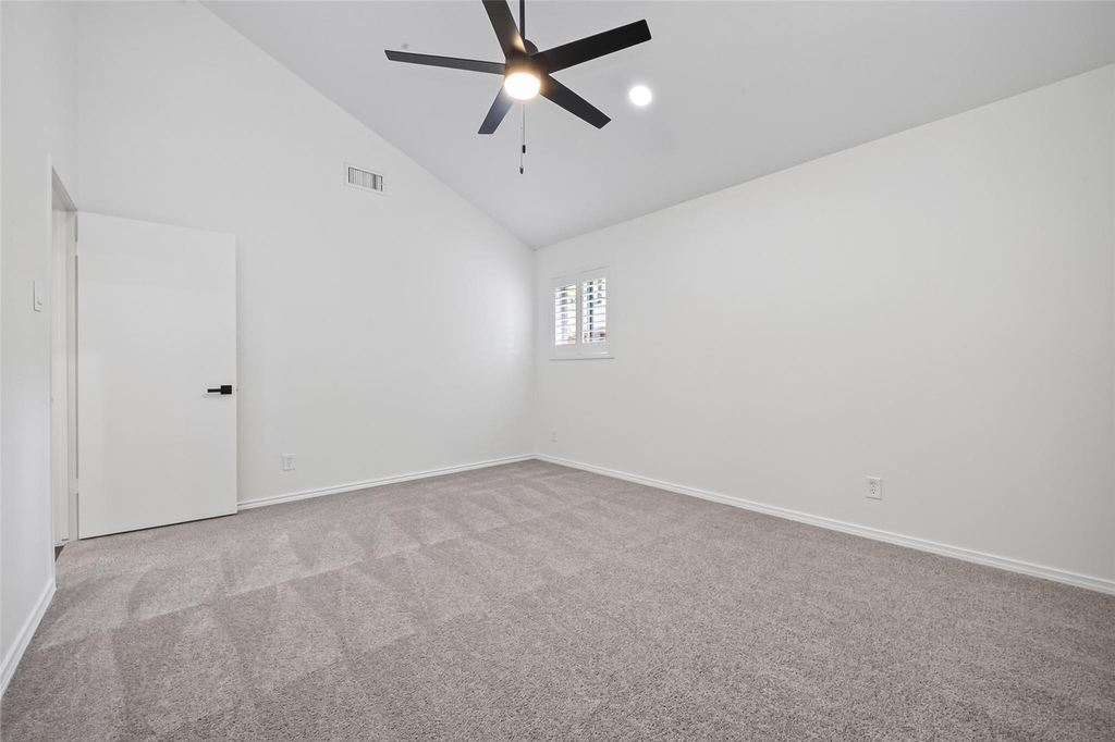 5830 Yarwell Drive - Photo 32