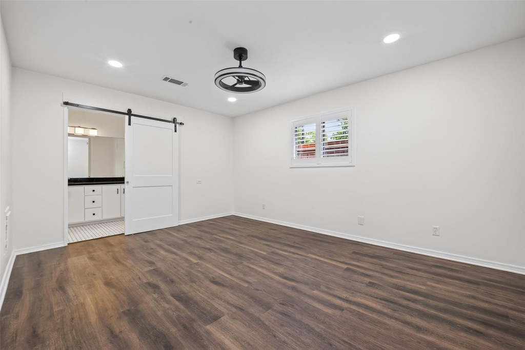 5830 Yarwell Drive - Photo 17