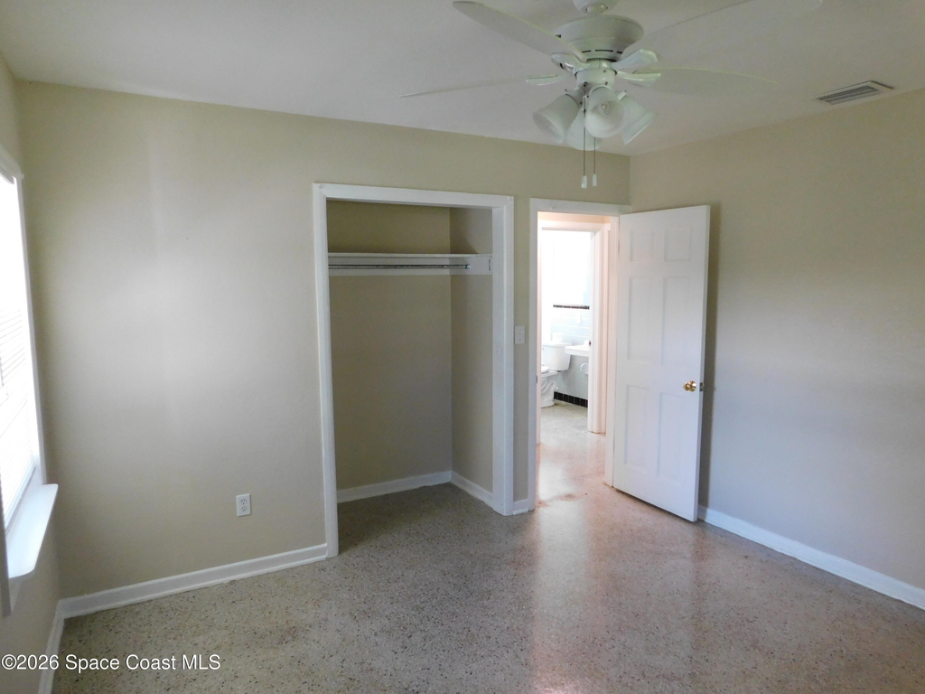 9896 Pine Street - Photo 4