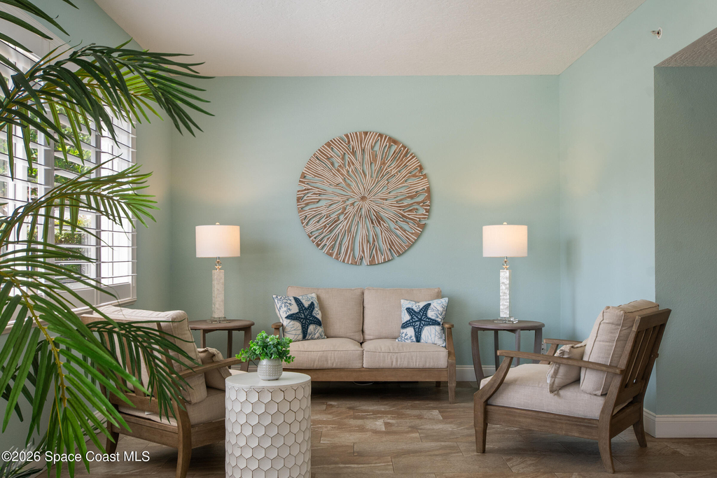8700 Ridgewood Avenue - Photo 4