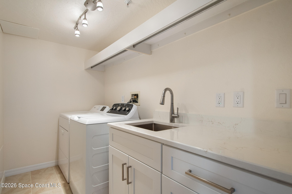 8700 Ridgewood Avenue - Photo 35