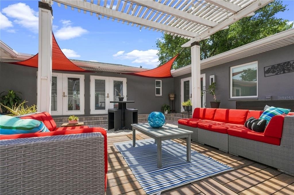70 Gardenia Street - Photo 25