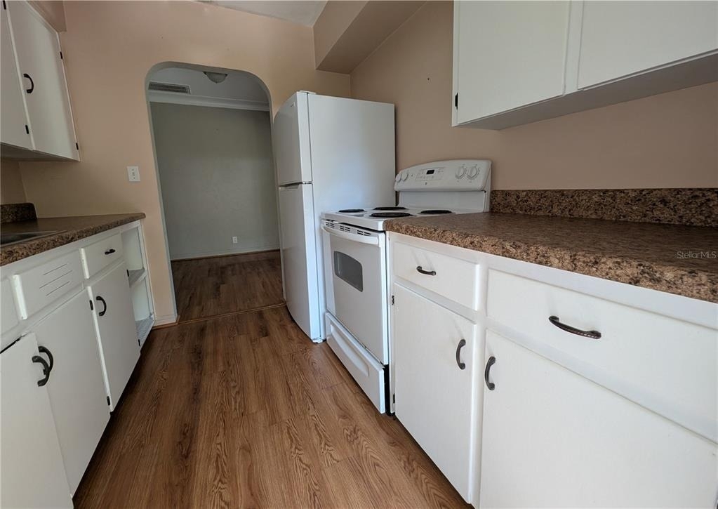206 12th Avenue N - Photo 11
