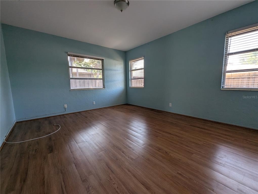 206 12th Avenue N - Photo 16