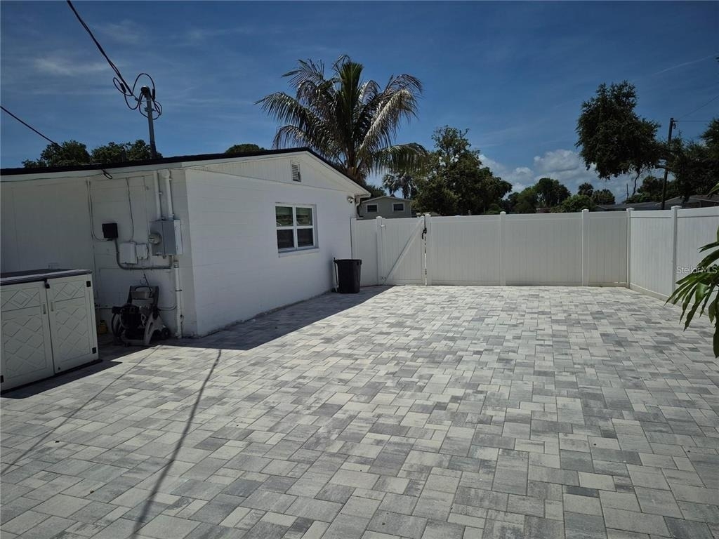 7709 W Hanna Avenue - Photo 22