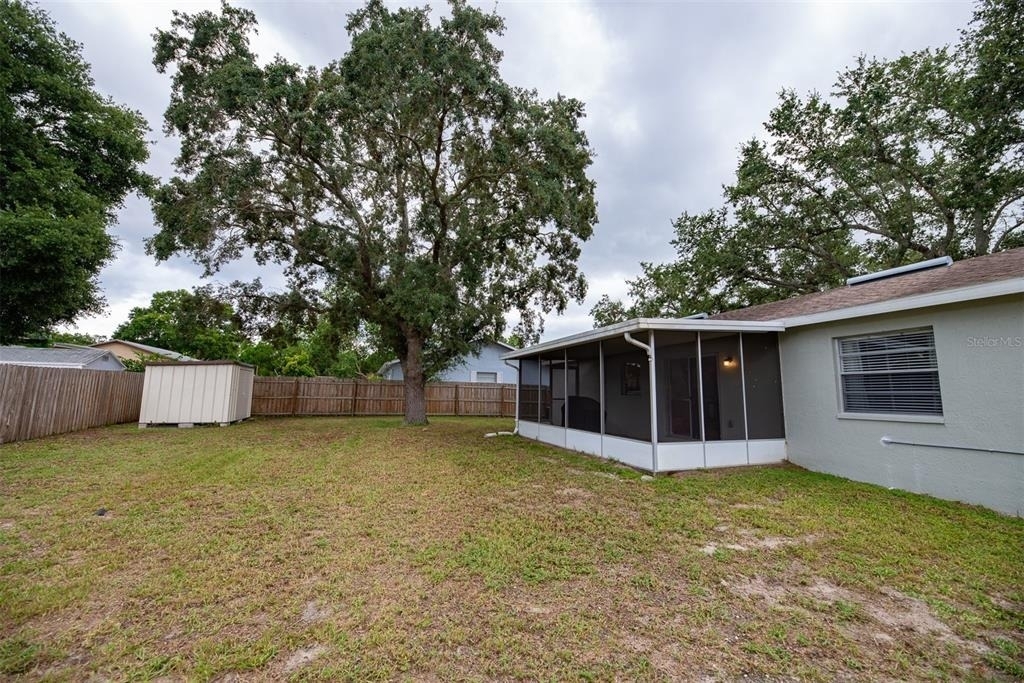 2613 Summit Street - Photo 4