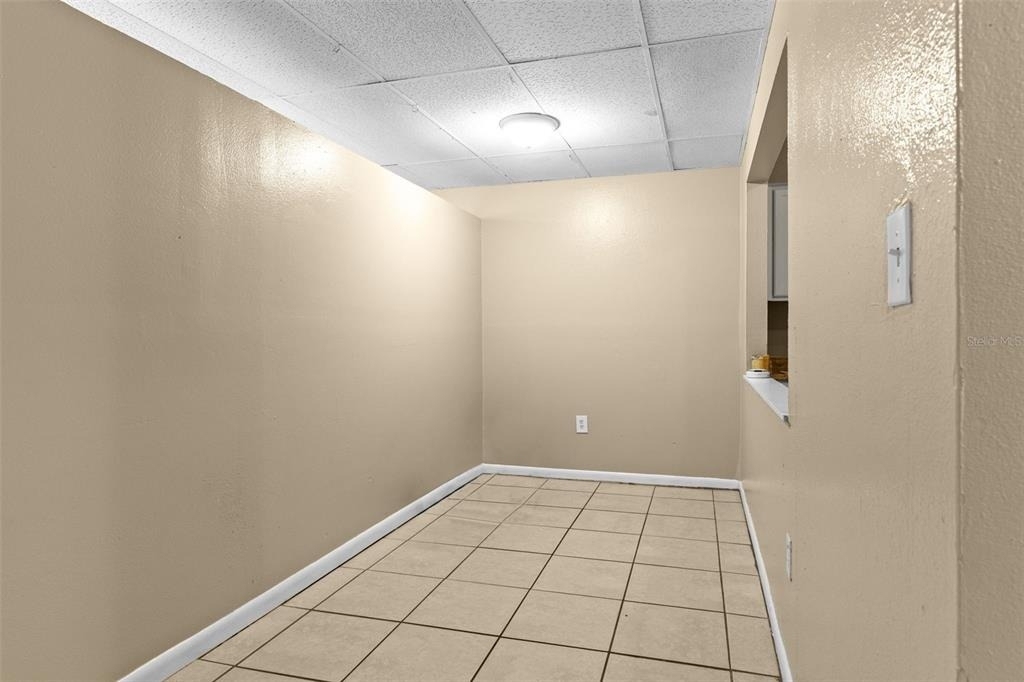 8923 N 40th Street - Photo 6