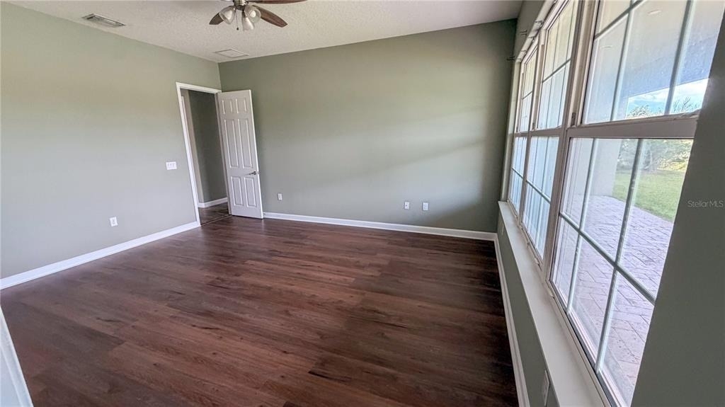 2141 Sherbrook Avenue - Photo 32