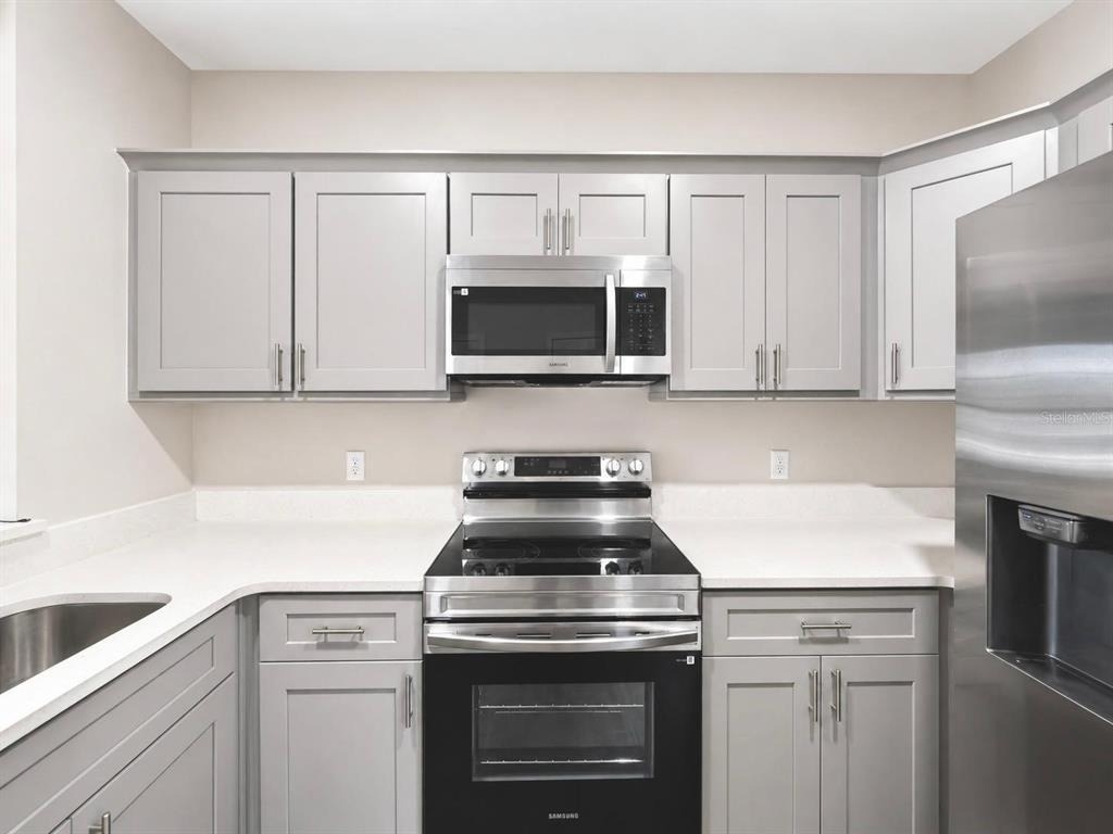 2540 Nw 2 Street - Photo 4