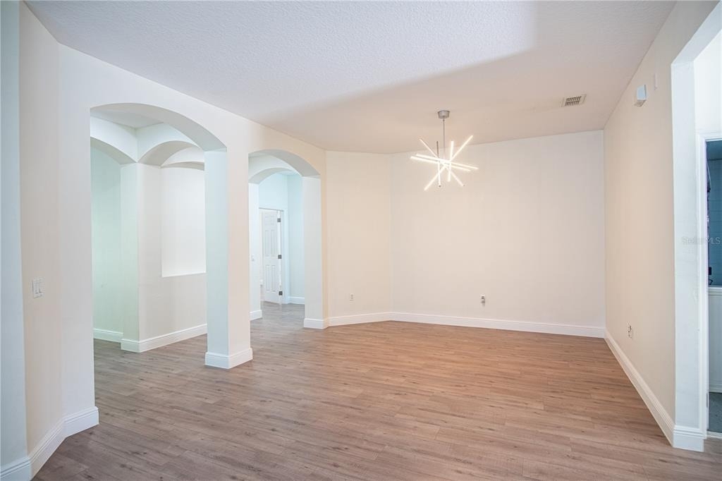 9516 Piccadilly Sky Way - Photo 8