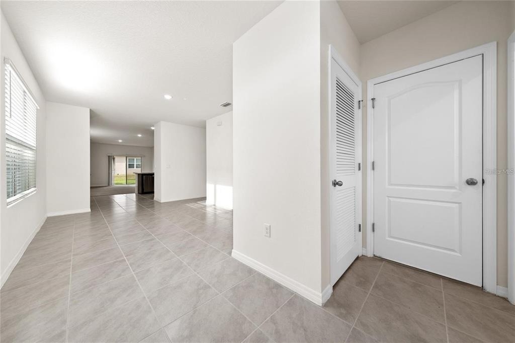 2667 Swooping Sparrow Drive - Photo 4