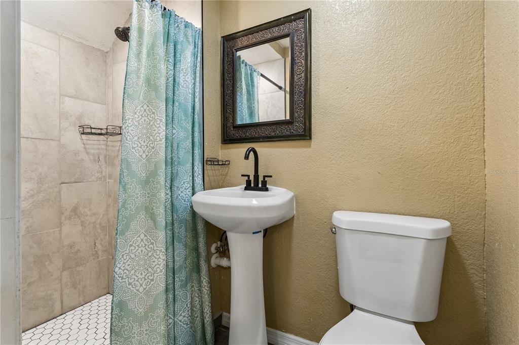 3123 Lawrence Street - Photo 8
