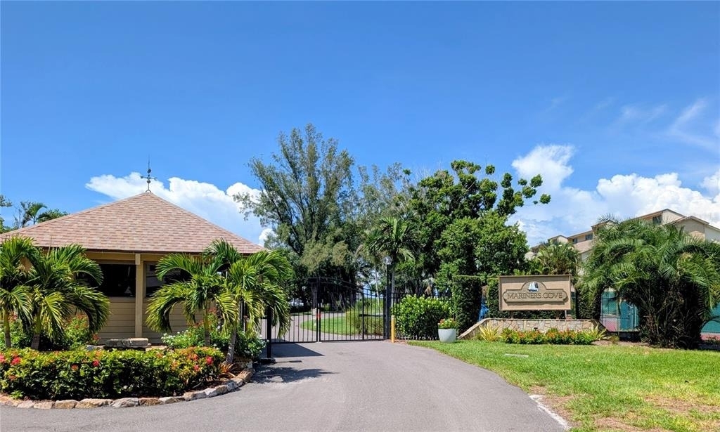 3850 Mariners Walk - Photo 0